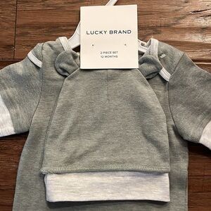 Lucky Brand 2 Piece Set Size 12 Months
